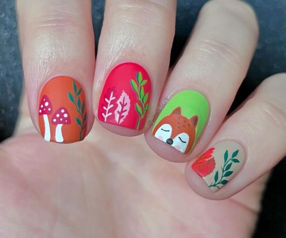  Cute short nails with autumnal nail art