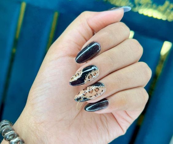 Cheetah Almond Nail Shape