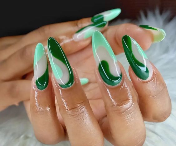 Green Almond Nail Shape 