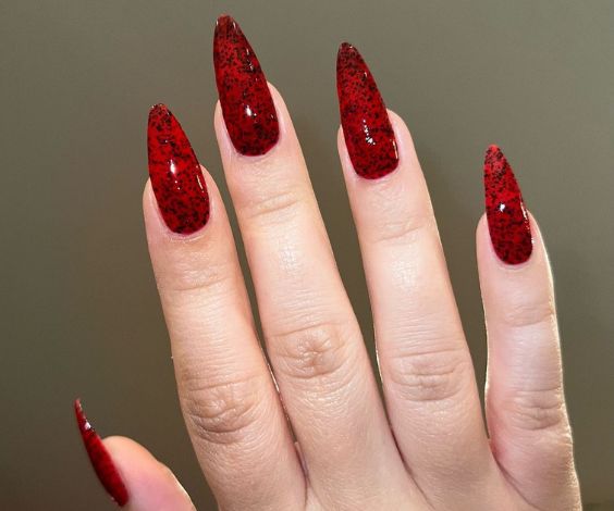 Bold chili red nails for winter